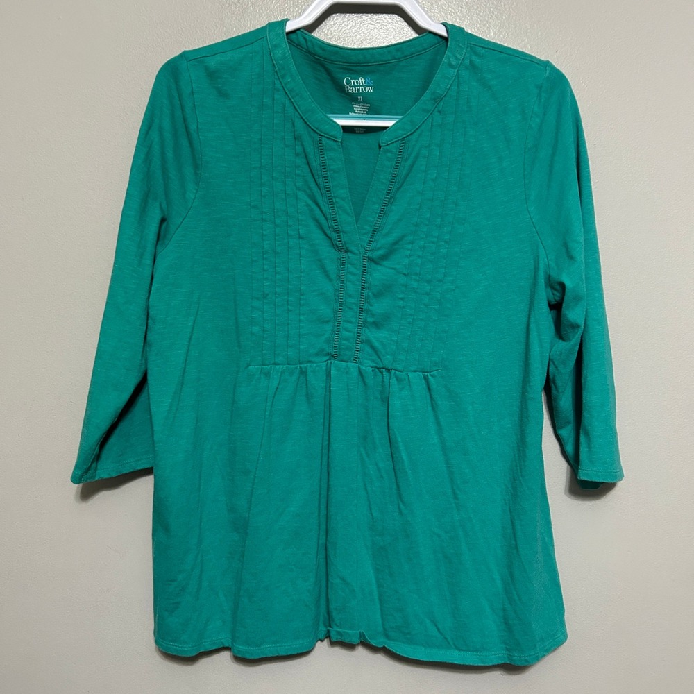 Croft & Barrow Knit Top Women XL Green Pintuck 3/4 Sleeve Split Neck Casual Chic